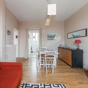 Le Larbaud - Calme Et Lumineux En Centre Appartement
